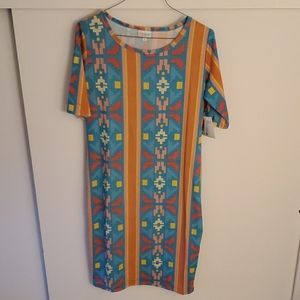 NWT LuLaRoe size M Julia tribal patterned dress